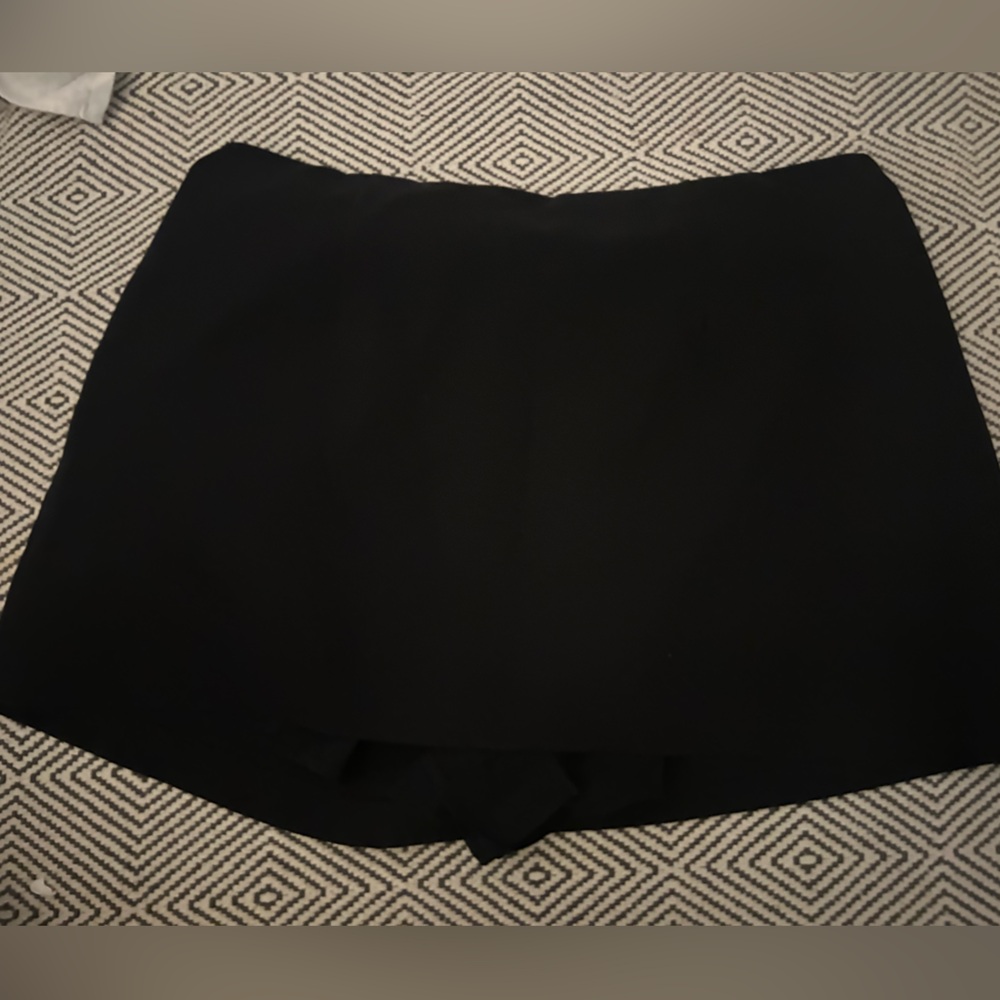 Abercrombie & Fitch Classic Black Skirt